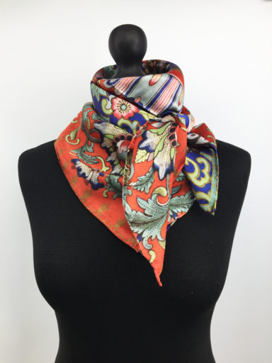 Luxurious silk scarf, 100% silk with hand rolled hem | JE GALLERY
